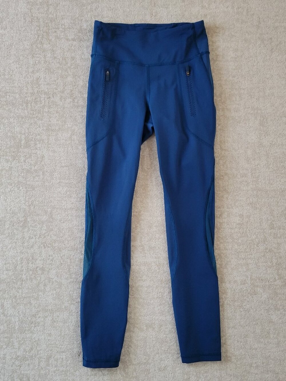 Lululemon Invigorate 7/8 Tight High Rise Legging Sz 4 Blue Athleisure Activewear